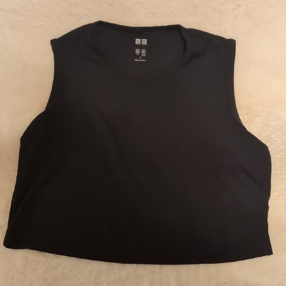 Uniqlo Black Muscle Tee for Women